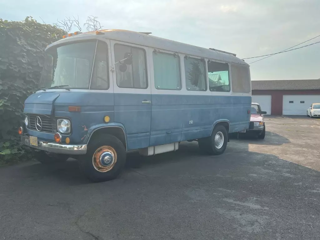 1975 Mercedes-Benz Sprinter 1975 Mercedes-Benz Sprinter