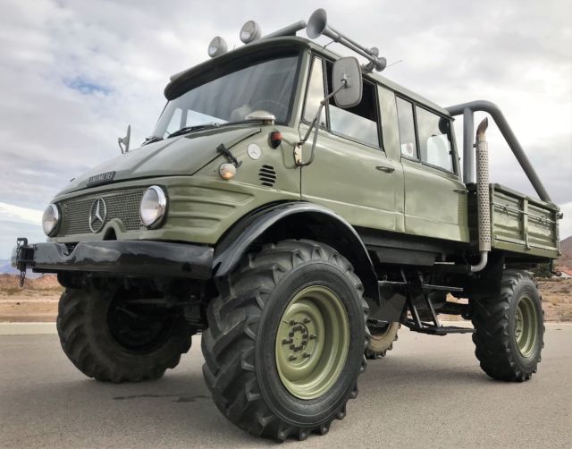 1975 Mercedes Unimog Doka Diesel Doppelkabine 4x4 Ultimative All Terrain Vehicle 1975 Mercedes-Benz Unimog Doka DOKA