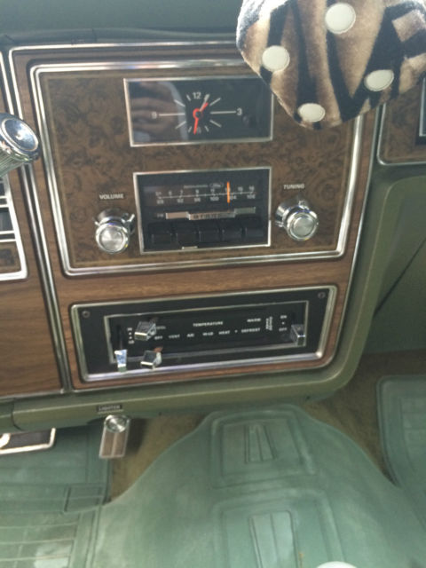 1975 Mercury Grand Marquis 4 door Hardtop - photo 3