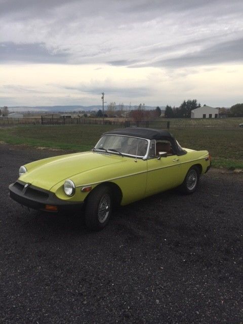 1975 MG MGB - photo 2