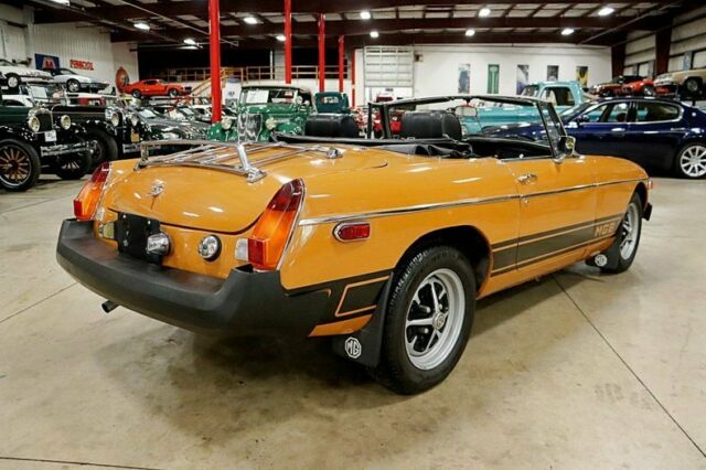 1975 MG MGB - photo 5