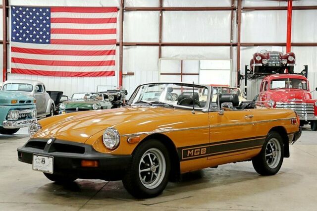 1975 MG B Convertible 6501 Miles Bracken Convertible 1798cc Inline 4 4-Speed Man 1975 MG MGB Convertible