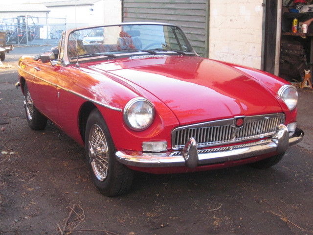 1975 MG MGB - photo 4