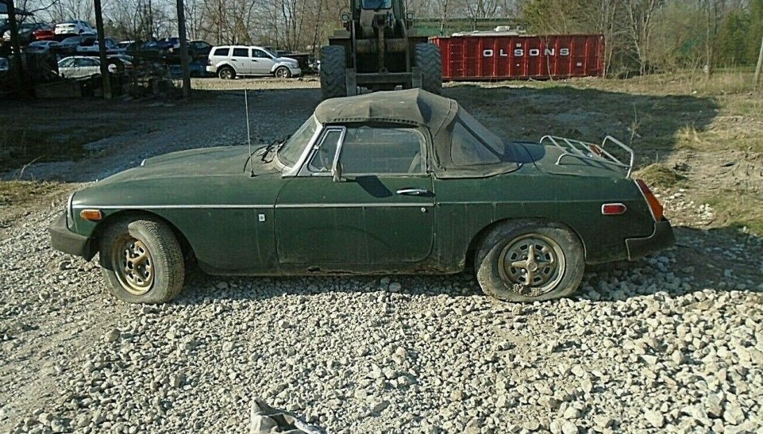 1975 MG MGB - photo 2