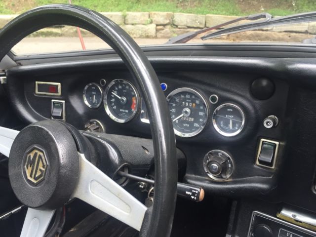 1975 MG MGB - photo 9