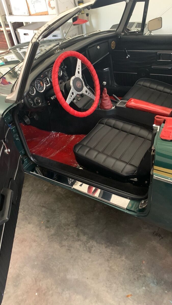 1975 MG MGB Gold Jubilee Roadster # 9 - photo 9