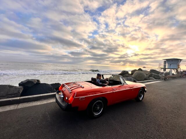 1975 MG MGB - photo 3
