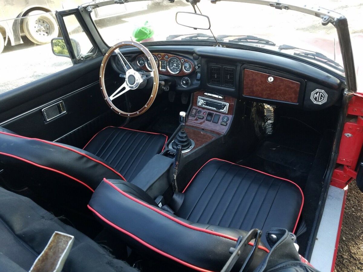 1975 MG MGB Black - photo 7