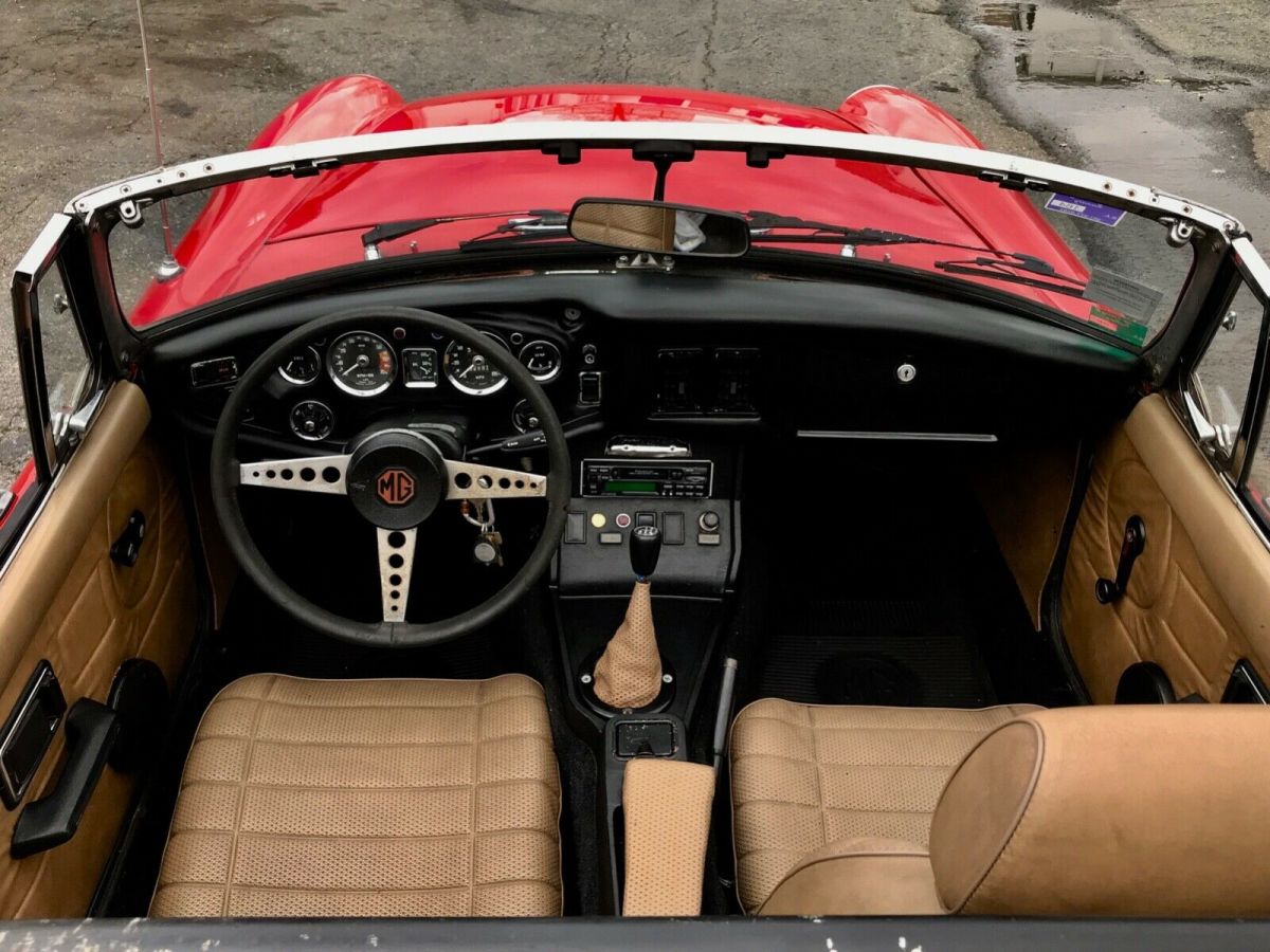 1975 MG MGB Convertible/Roadster - photo 6