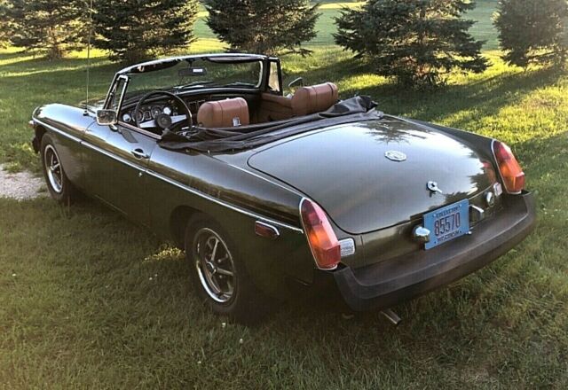 1975 MG MGB DUAL CARB RUNS AND DRIVES GOOD NO RESERVE 1975 MG MGB