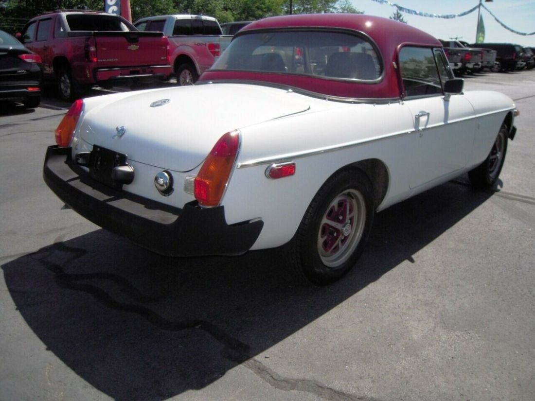 1975 MG MGB - photo 5