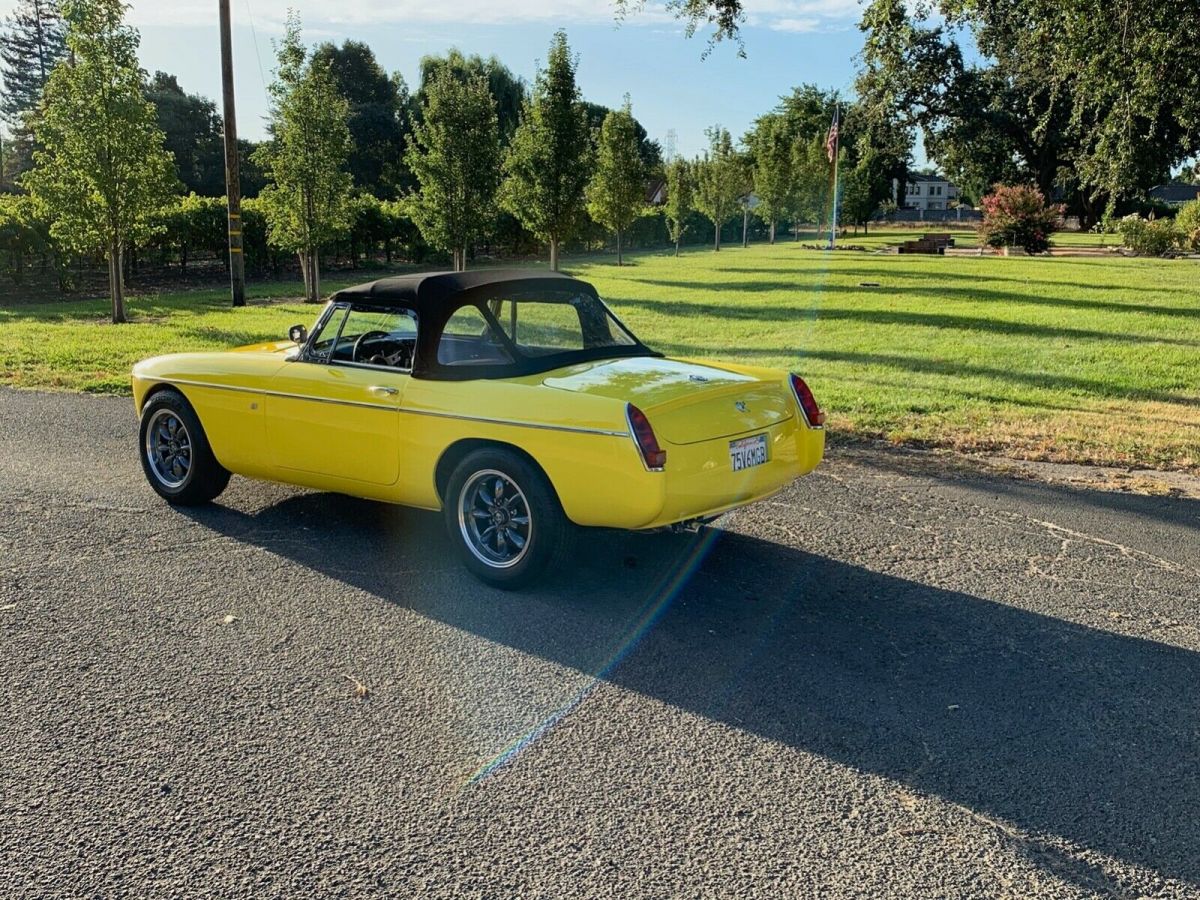 1975 MG MGB - photo 5