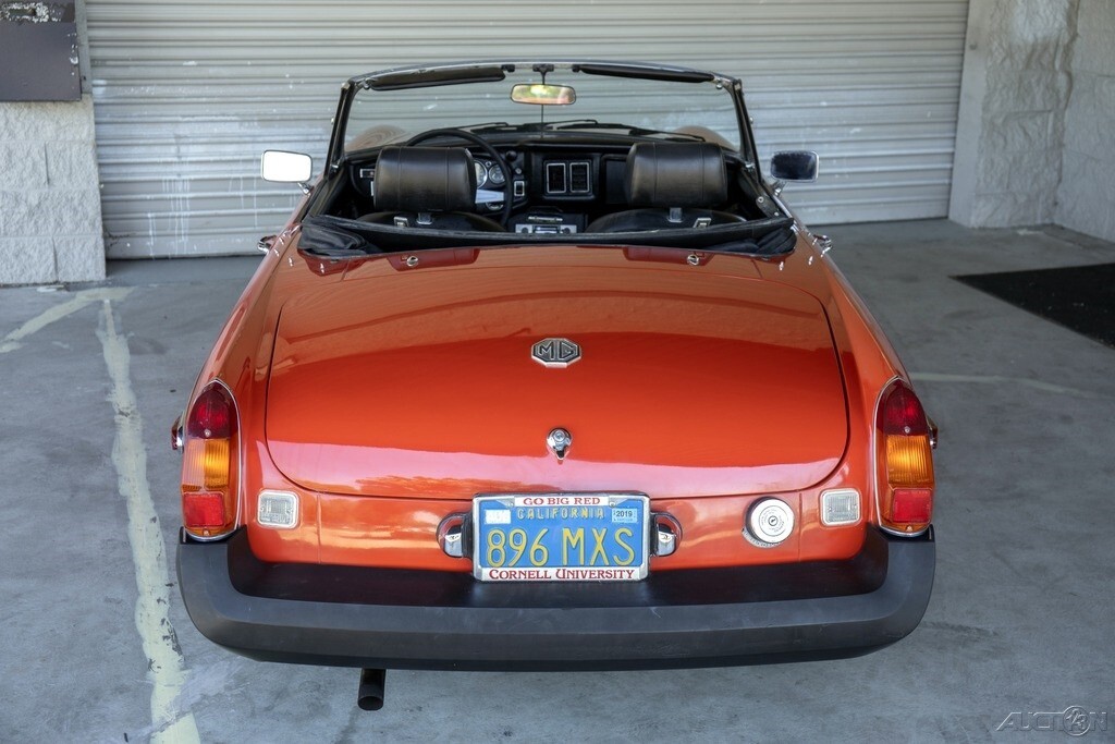 1975 MG MGB Roadster - photo 4