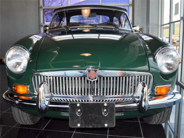 1975 MG MGB ROADSTER 64,200 Miles BRITISH RACING GREEN Manual 1975 MG MGB ROADSTER
