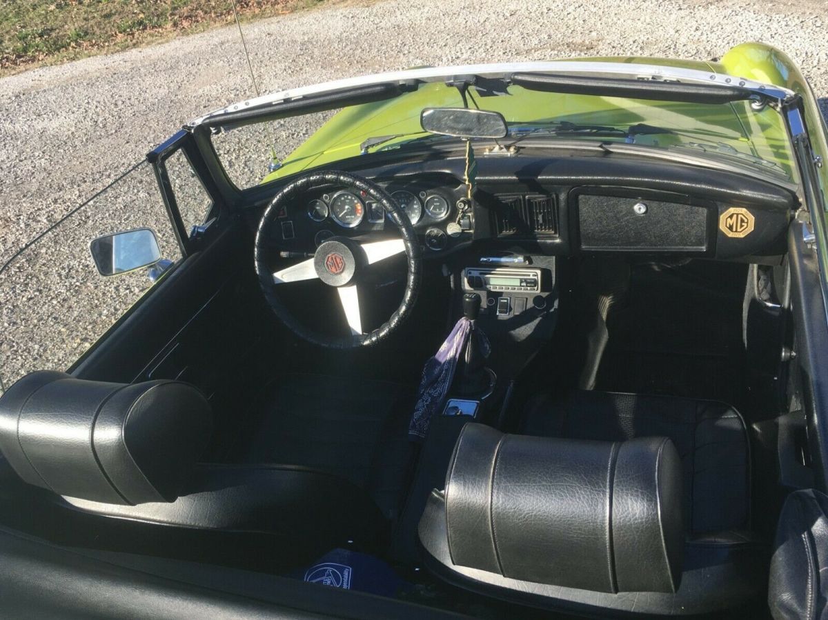 1975 MG MGB Standard - photo 5