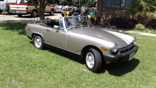 1975 MG Midget - photo 2