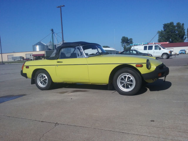 1975 MGB-Great summer cruiser! 1975 MG MGB