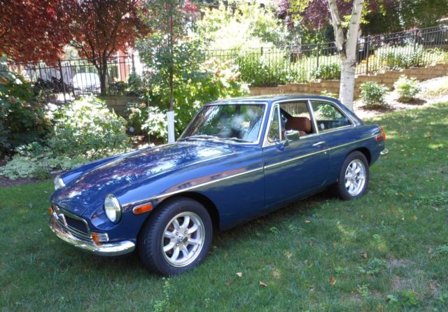 1975 MG MGB GT - photo 2