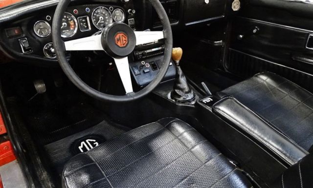 1975 MG MGB - photo 10
