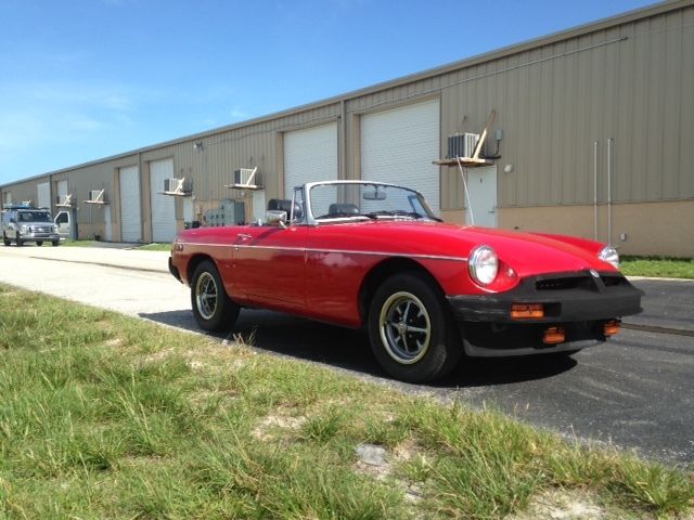1975 MG MGB - photo 3