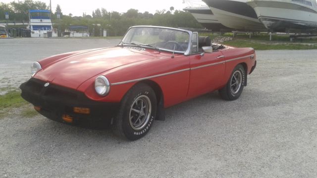 1975 MG MGB - photo 2