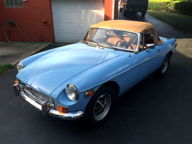 1975 MG MGB Roadster - photo 13