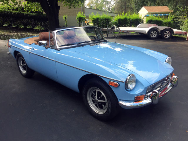 1975 MG MGB Roadster - photo 3