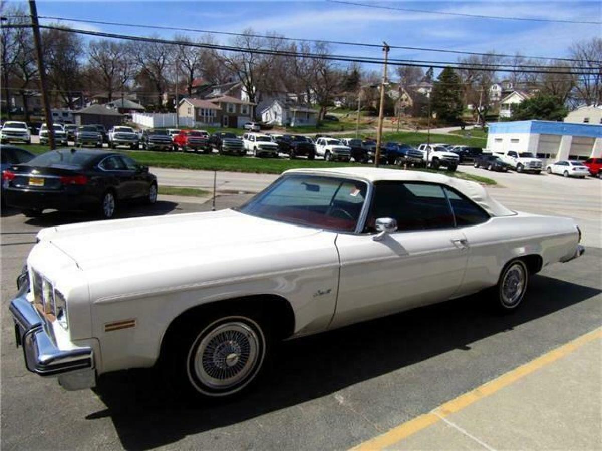 1975 Oldsmobile Eighty-Eight Convertible - photo 10