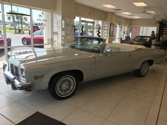1975 Oldsmobile Eighty-Eight ROYALE