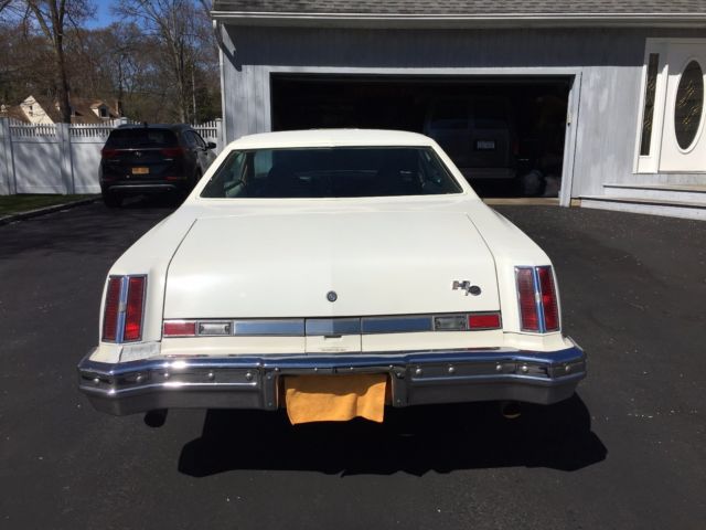 1975 Oldsmobile Cutlass Hurst W-30 - photo 4