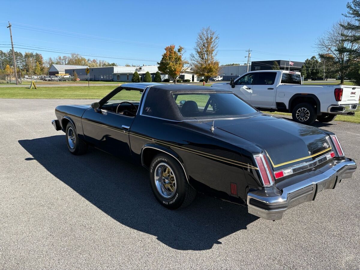 1975 Oldsmobile Cutlass Hurst Olds W-25 - photo 3