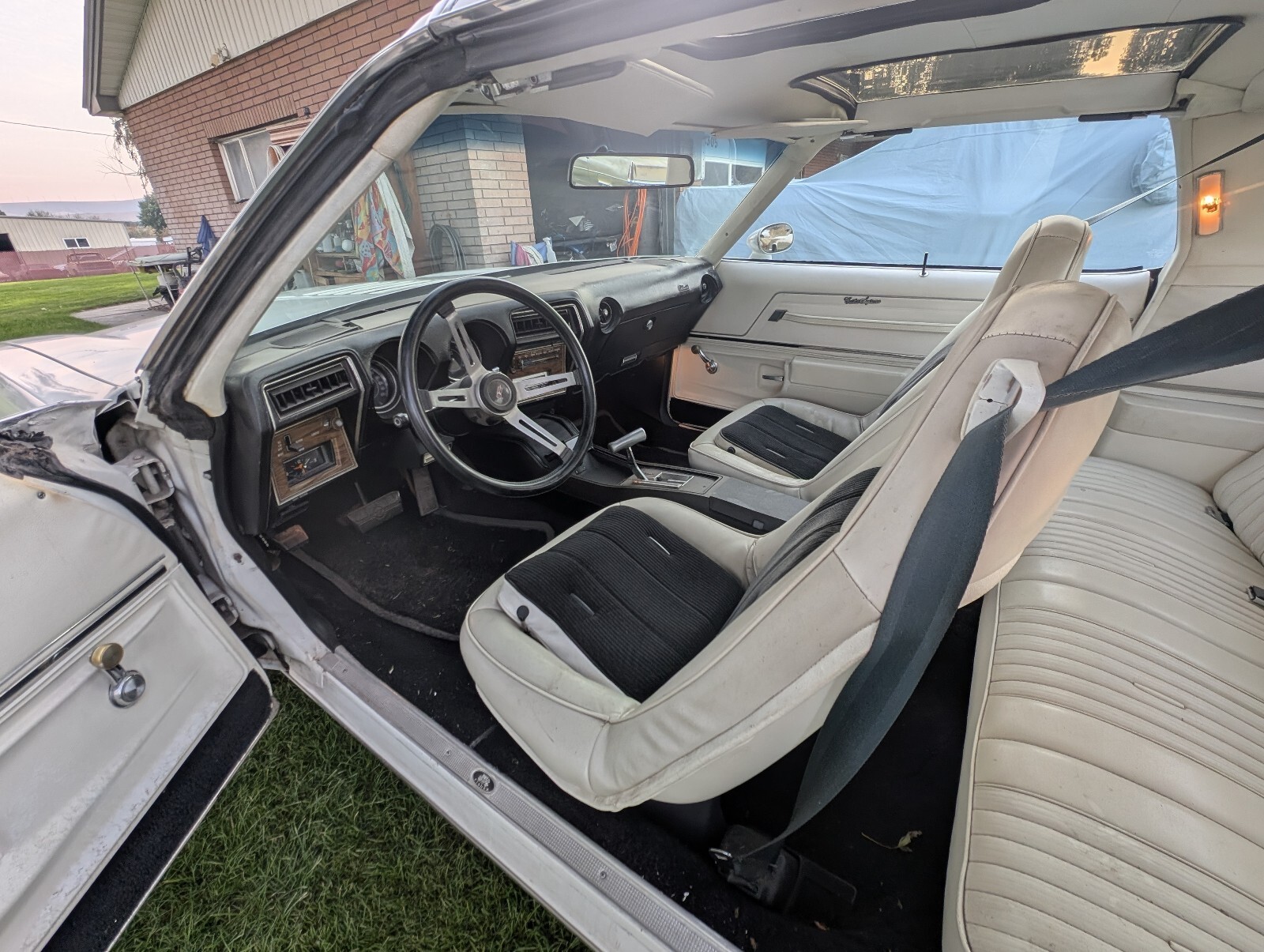 1975 Oldsmobile Cutlass Hurst Olds W30 - photo 8