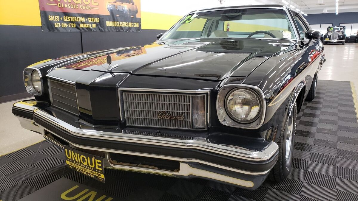 1975 Oldsmobile Cutlass Hurst/Olds W-30 - photo 10