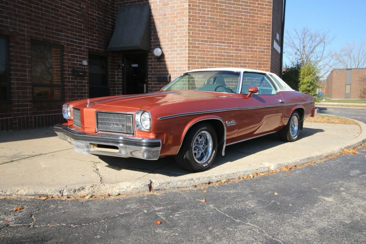 1975 Oldsmobile Cutlass Salon