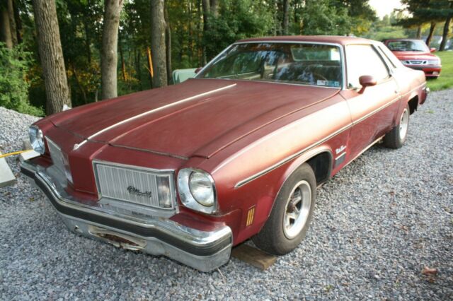 1975 Oldsmobile Cutlass Supreme Project Car - Classic Olds V8 1975 Oldsmobile Cutlass Supreme