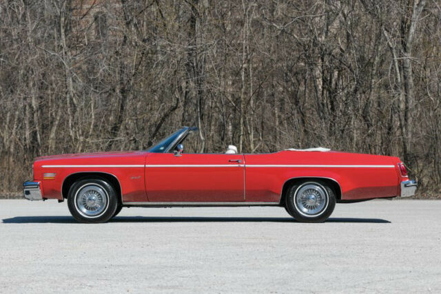 1975 Oldsmobile Eighty-Eight Convertible w/ A/C - photo 5