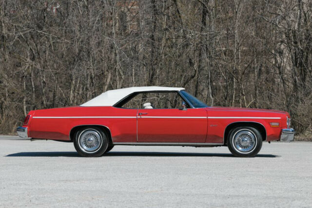 1975 Oldsmobile Eighty-Eight Convertible w/ A/C - photo 9