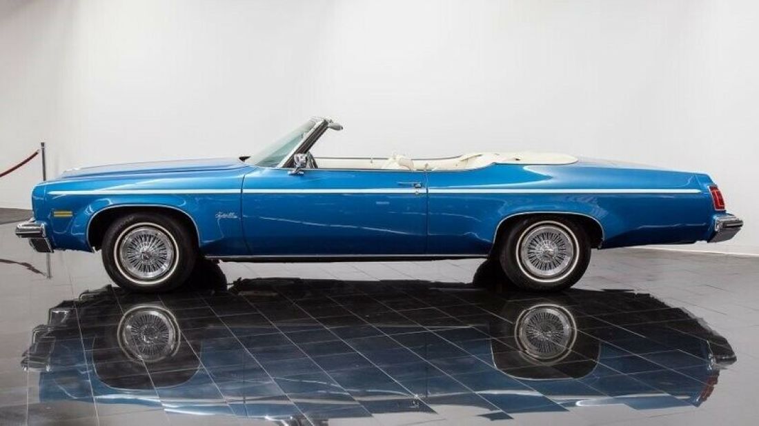 1975 Oldsmobile Delta Royal 88 Convertible - photo 4