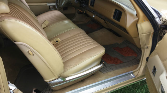 1975 Plymouth Fury Grand Fury Brougham - photo 11