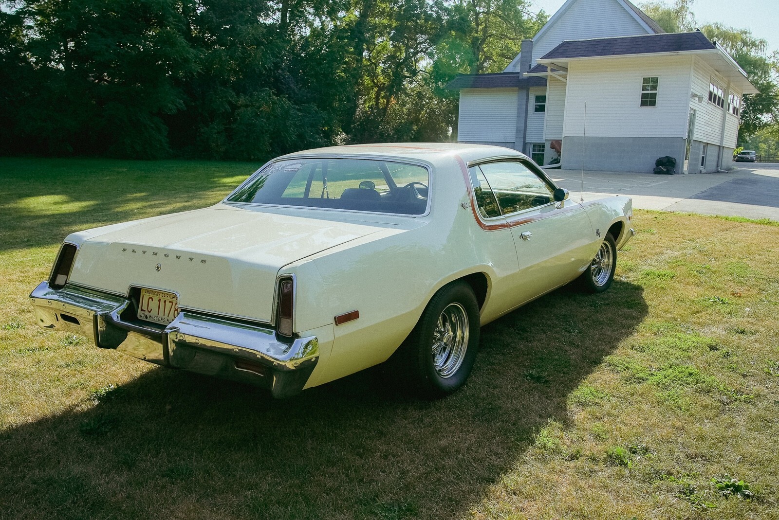 1975 Plymouth Fury III - photo 4