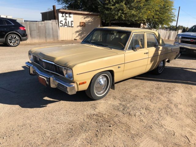 1975 Plymouth Valiant Brougham - photo 3