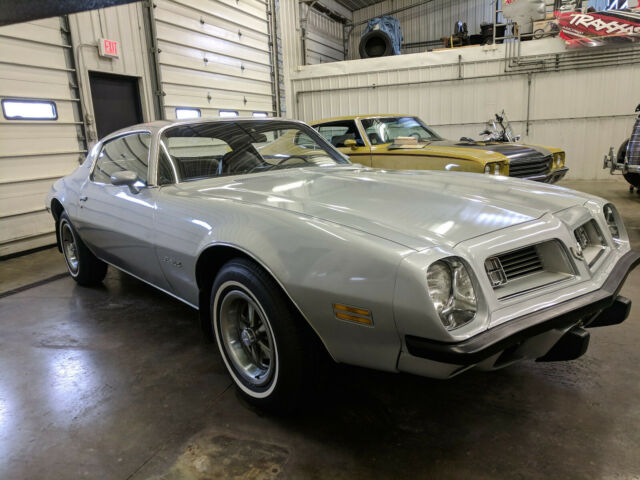 1975 Pontiac Firebird ESPRIT - photo 3
