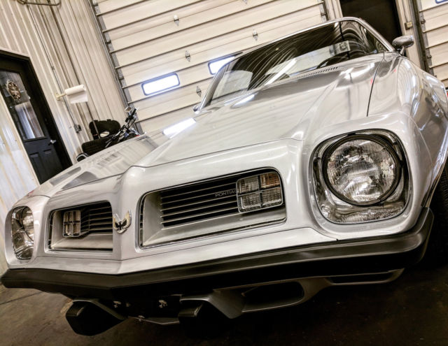 1975 PONTIAC FIREBIRD ESPRIT - ORIGINAL MILES SURVIVOR NEVER RESTORED CLASSIC 1975 Pontiac Firebird esprit
