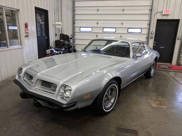 1975 Pontiac Firebird esprit - photo 5