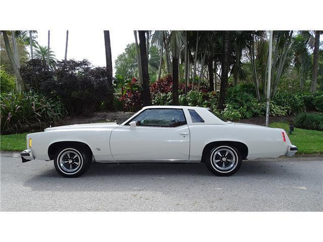 1975 Pontiac Grand Prix FACTORY - photo 2