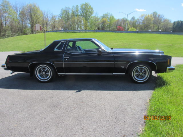 1975 Pontiac Grand Prix J - photo 5