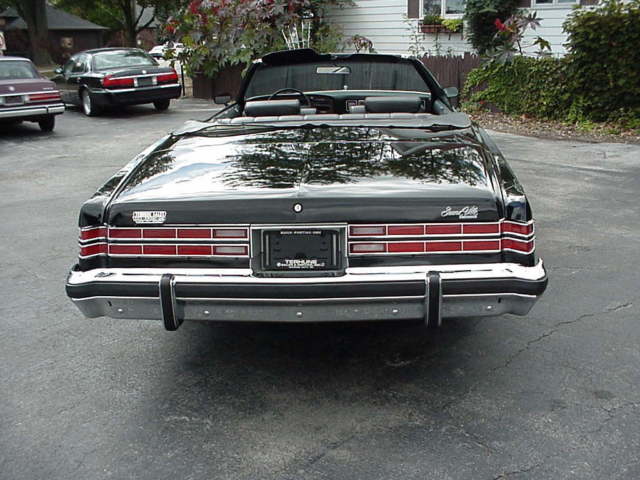 1975 Pontiac Grand Ville - photo 2