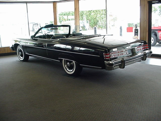 1975 Pontiac Grand Ville - photo 3