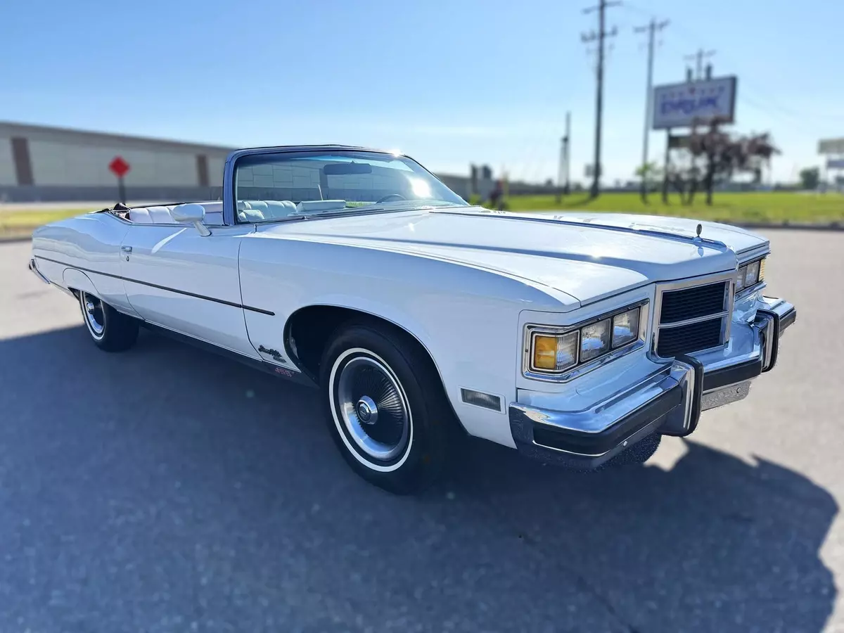 1975 Pontiac Grand Ville Convertible ** 455 V8 1975 Pontiac Grand Ville Convertible