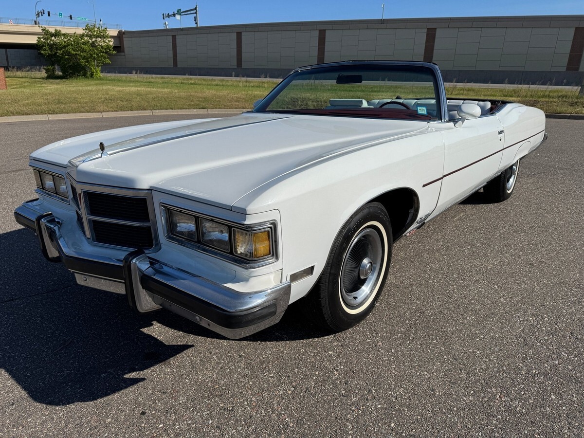 1975 Pontiac Grand Ville Convertible - photo 8